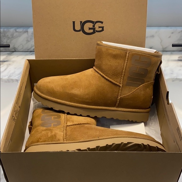 UGG Shoes - Ugg logo classic mini